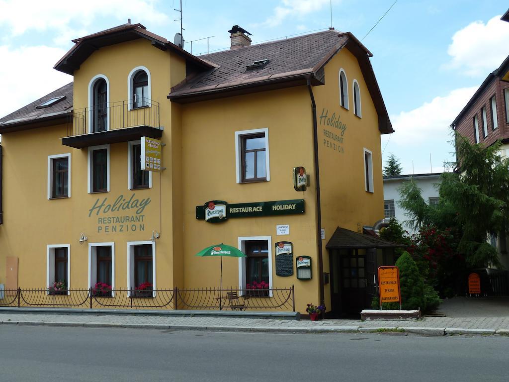Penzion Holiday Mariánské Lázně Εξωτερικό φωτογραφία
